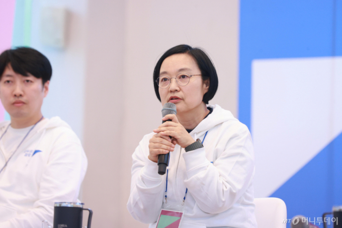 한성숙 중소벤처기업부 장관이 지난달 22일 충남 아산 호서대학교에서 열린 모두의 창업 간담회에서 인사말을 하고 있다. /사진=중소벤처기업부