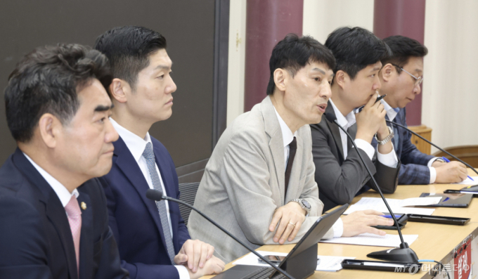 대안과미래 "서울·대구·부산서 패배…국민 명령은 '중도 보수' 재건"