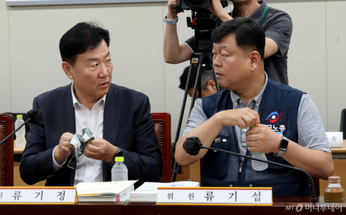 "실질적 사용 종속" vs "결국 개인사업자"…도급제 최저임금 '평행선'
