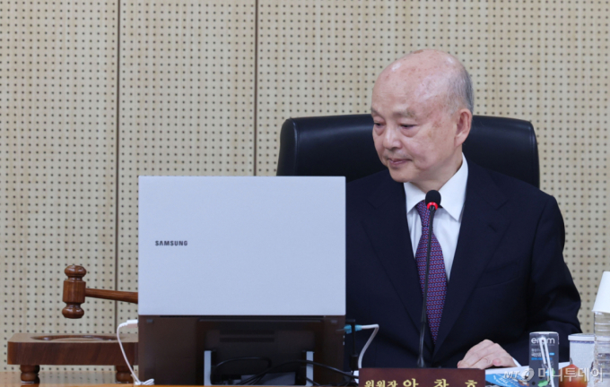 투표지 부족 사태에…인권위원장 "선거관리 체계 철저히 조사해야"