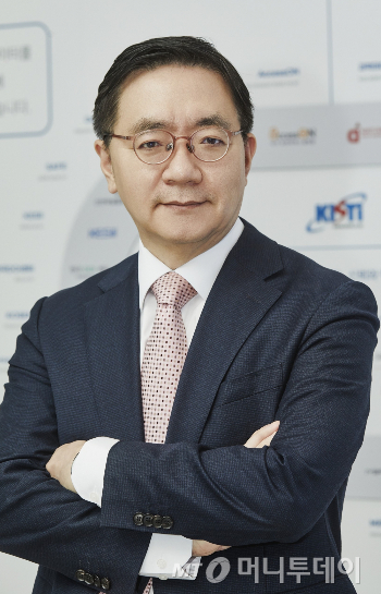 브라헤의 데이터, 케플러의 발견[청계광장/이식]