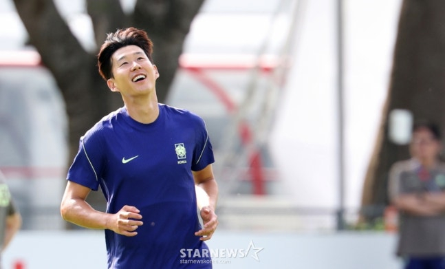 "SON 월드컵 우승컵 드는 모습 보고파" 英 BBC 패널, 소름 돋는 응원... "韓 유럽파들 수준 높다"