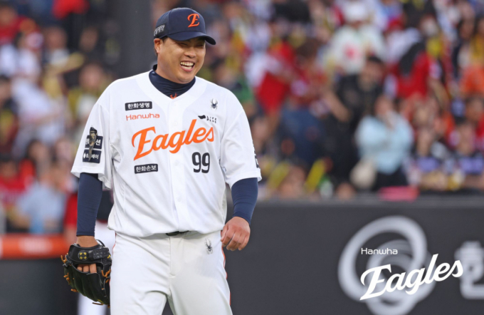 'RYU 클래스는 영원하다' 마침내 다승 단독 선두 등극! 한화 4위 탈환 '6이닝 1실점' KIA 상대 완벽투 '위닝시리즈 종지부' [대전 현장리뷰]