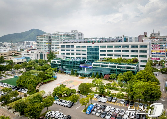 "웩, 기름 냄새" 인천 아파트 악취 정체는?…계양구, 경찰수사 의뢰
