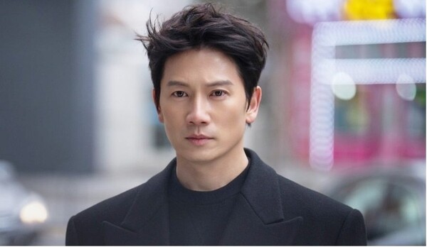 지성, 판사 다음은 불법 도박장 보스…'아파트'로 안방 귀환