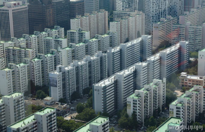 "'삼전닉스' 팔아 집 샀다"…'3.7조 머니무브' 서울·강남에 집중