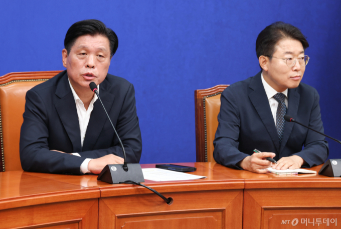 李 대통령 '신념보다 책임' 메시지…민주당 "지도부 겨냥 해석, 왜곡"