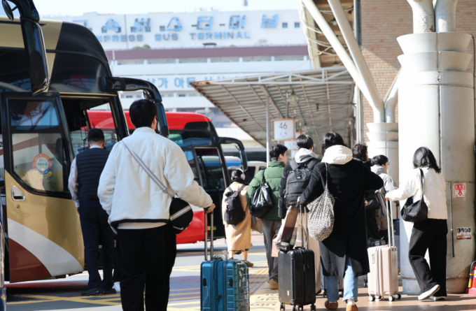 외국인 관광객, 오늘부터 고속버스 할인받는다…'최대 9000원'