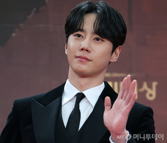이준영, '7월21일 군입대' 깜짝 발표…"날짜 받으니 생각 많아져"