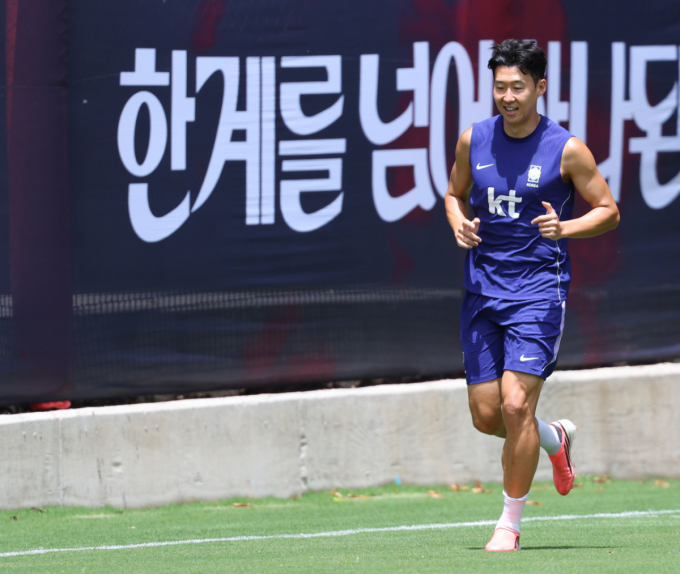[포토] 손흥민 '한계를 넘어'