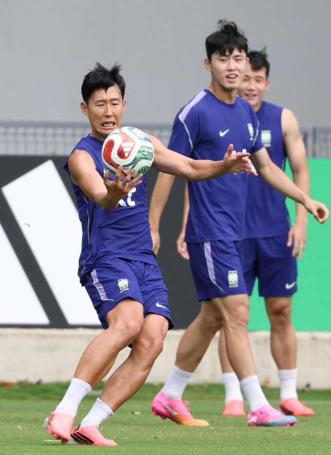 [포토] 손흥민 '신의손 보여주마'
