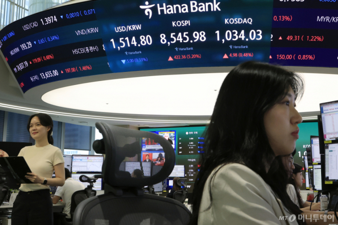 "미국-이란 종전 합의에 써머랠리 기대감 커져"-IBK