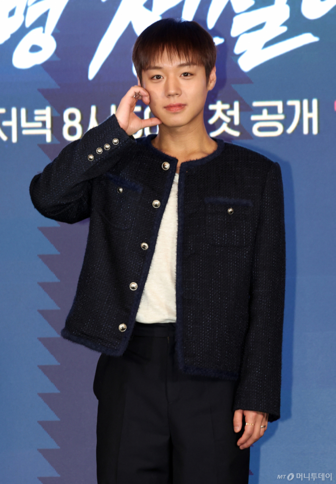 취사병 변신한 '왕사남' 박지훈 인기에 올라탄 편의점 4사...콜라보 경쟁 치열