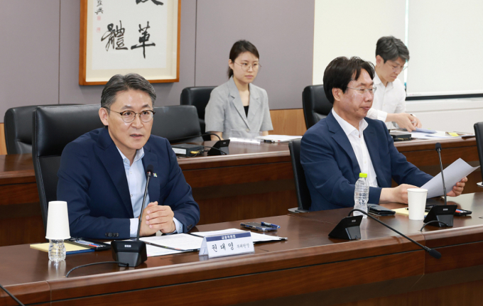 AI 발전 막는 '낡은' 개인신용정보법, 30년 만에 확 바뀐다