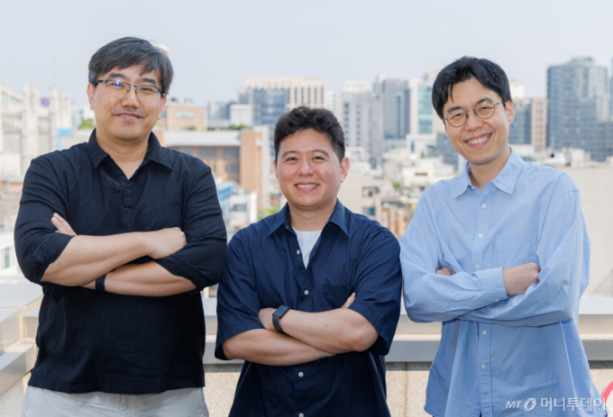 (왼쪽부터) 고동욱 비스캣 대표&middot;조성원 뉴타입인더스트리 대표&middot;강민승 티냅스 대표 /사진=이기범 기자 leekb@