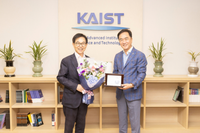 평택시 'AI반도체 캠퍼스' 속도…정장선 시장, KAIST와 협력 강화