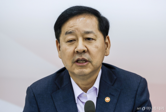 구윤철, 꺾인 유가에 "좋은 신호"…최고가격제 마침표 찍나