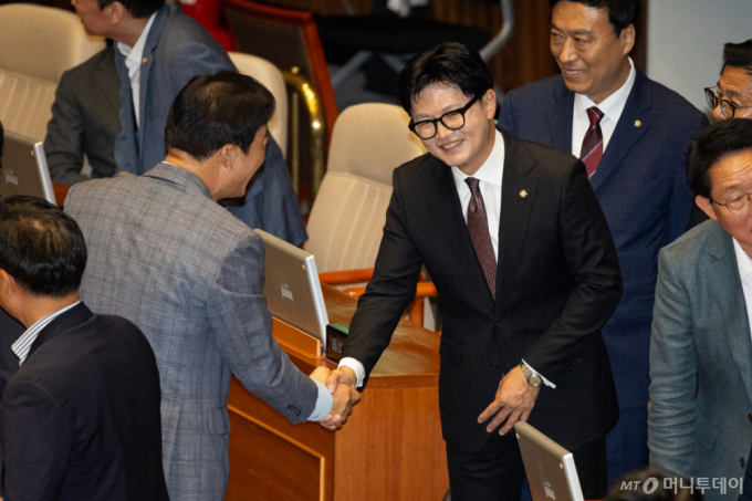 한동훈, 친윤 주축 '미래혁신포럼' 가입…"요청 와 기쁜 마음으로"