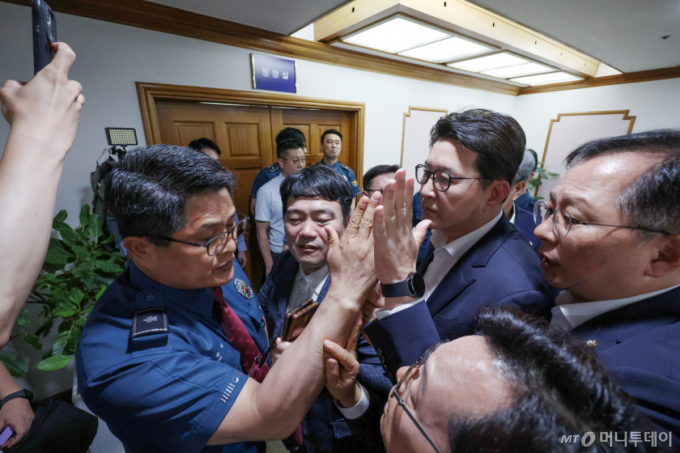 국보협 "'보좌진에 물리력 행사' 경찰, 책임자 문책해야"