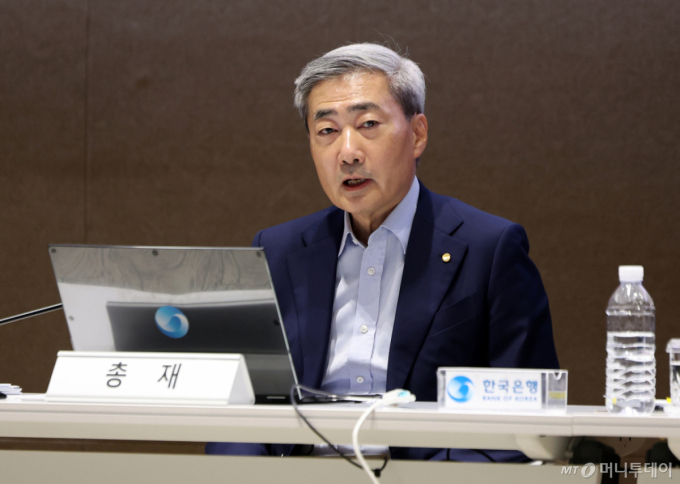 신현송 총재 "수요발 물가압력 더 커질 수도…성과급·임금이 변수"
