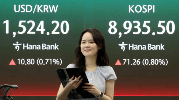 "마통·카드론·연금 다 깼다"…삼성전자 '3억 빚투' 올인한 직장인
