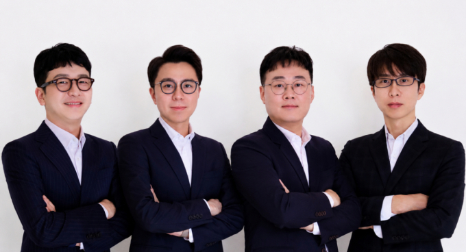 왼쪽부터 권순국 이사, 박세영 부사장, 정성민 공동대표, 정은호 공동대표 /사진제공=비엠벤처스