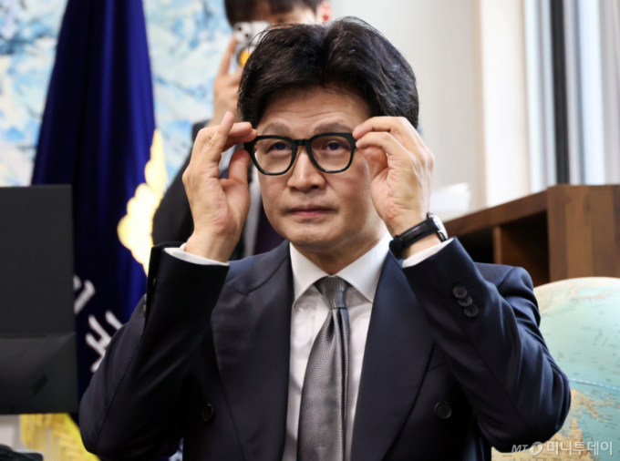 무소속 한동훈 '사전투표 폐지' 법안 공동 발의…"저의 오래된 소신"