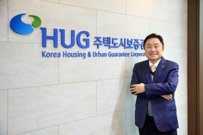 악재 속 경영 성적표 받아든 국토부 산하기관…HUG·인천공항 웃었다
