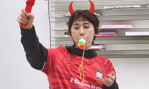 '나혼산' 코드쿤스트, 월드컵 응원 중 뜻밖의 '문어 코선생' 등극