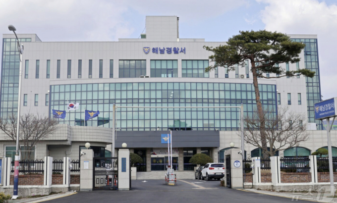 전남 해남 교차로서 승용차와 오토바이 충돌 사고..2명 사망