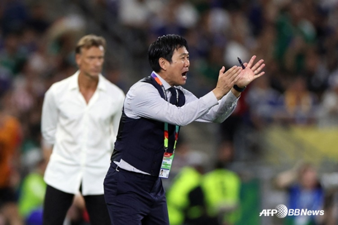 '상대 전술 모르고도 4-0 완파' 日 모리야스 감독 "전 세계가 우리를 지켜봤다"... 亞 최초 월드컵 4득점 기염