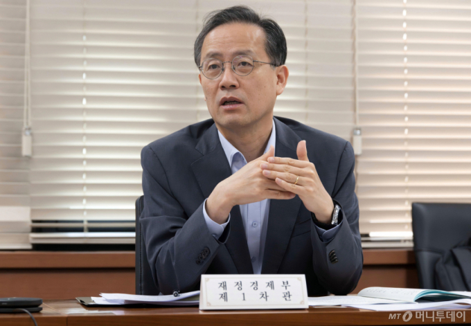 중동발 '고용 쇼크'…정부 "청년 일자리 회복방안 등 순차 발표"