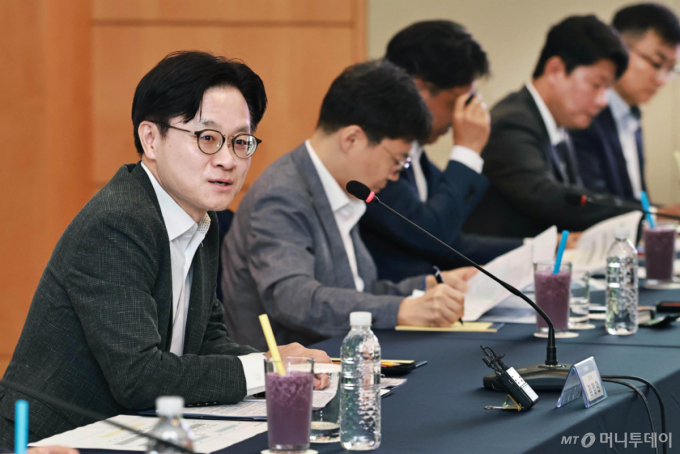 김정관 산업장관 "성과급 쟁의 대상 아냐…손실 감수한 '투자자 관점' 필요"