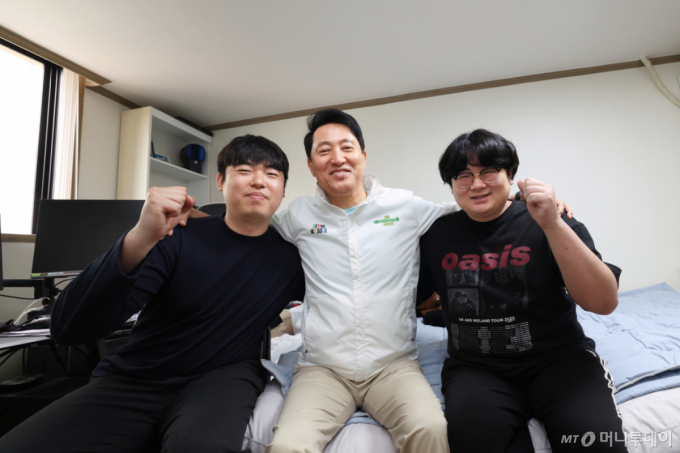 '2030 남성' 보수로 확 쏠렸다...오세훈 시장에 몰표 준 이유