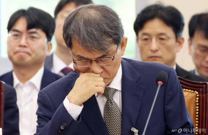 선관위 "투표지 부족 11시40분 아닌 34분 인지"…추가 교부 투표소도 ↑