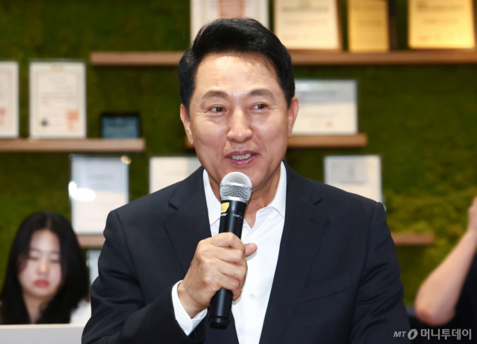 '장동혁 디커플링'에 '의제 확장' 오세훈...정당에 갇힌 정원오