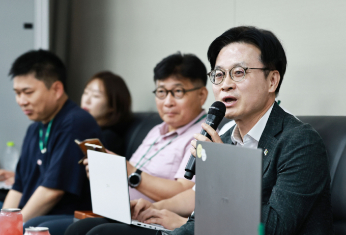 김정관 "영업익 성과급, 쟁의 대상 아냐… 투자자 보상 필요"