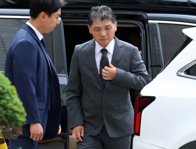 '하이브 방해·SM 주가조작' 김범수 항소심 본격 시작…방시혁 부를까