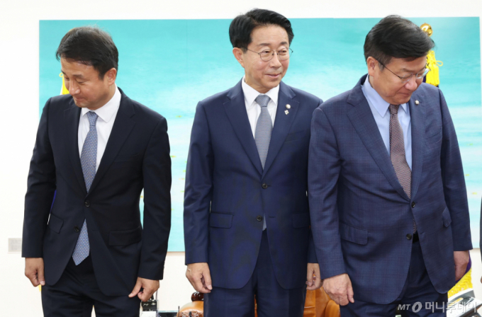野 압박하는 與..."내일까지 명단 제출 안하면 즉시 본회의 요청"