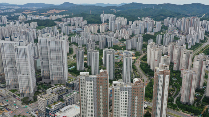 서울 아파트값 71주 연속 상승…강남구 1년래 최대폭↑
