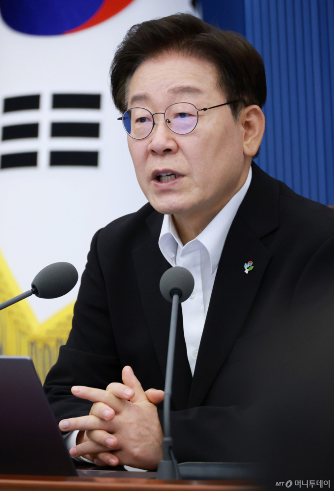 "첫째도, 둘째도 물가" 李대통령, 또 시장행…민심 청취
