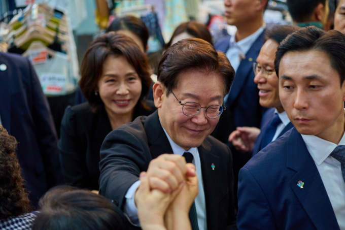 이 대통령 "총리 책임하 정부 총력에 자살자 수 줄어…큰 보람"