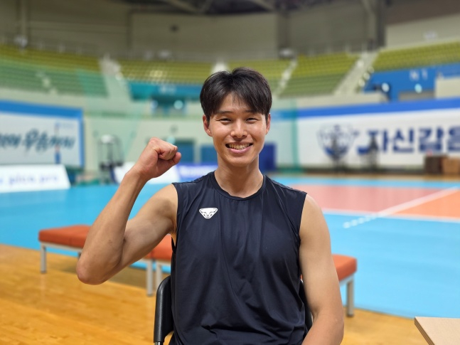 "아들은 인터뷰하면 제일 잘한 줄 알아요" 대한항공전 그 짜릿함 다시 한 번! '두 아이 아빠' 이시몬은 준비됐다 [인터뷰]