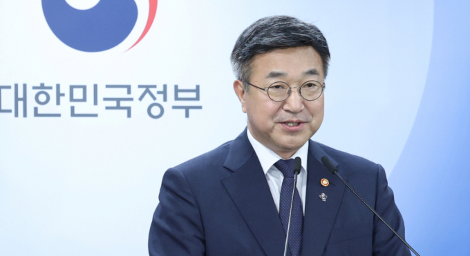 윤호중 장관, 여수섬박람회 준비 현장 점검…"일정·안전 최우선" 당부