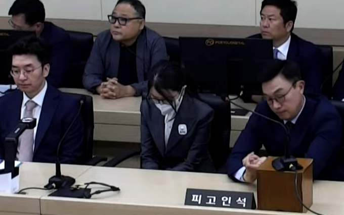 '매관매직' 김건희 여사, 징역 7년…반클리프 목걸이·디올백 등 빼앗겨