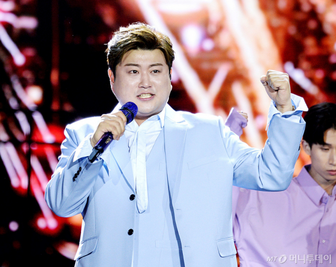 김호중, 가석방 확정 두 달 전 "다시 노래하겠다" 복귀 의지