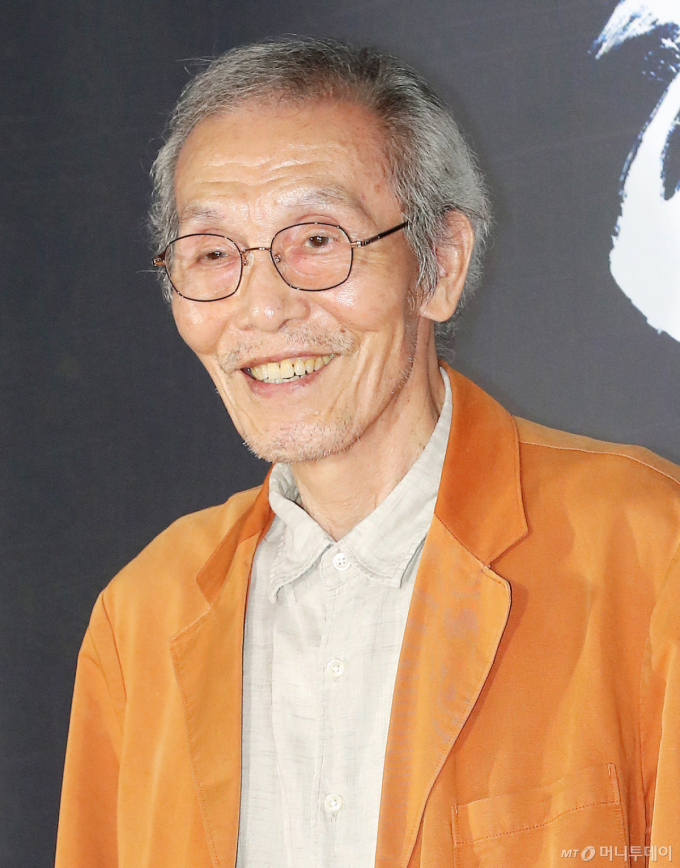 '깐부 할아버지' 오영수, 4년간의 법정 공방 끝…강제추행 '무죄' 확정