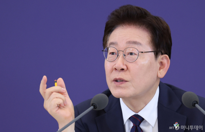 李대통령 "GPU 대규모로 필요…추경할지 모르겠지만 재원 추가 발생"