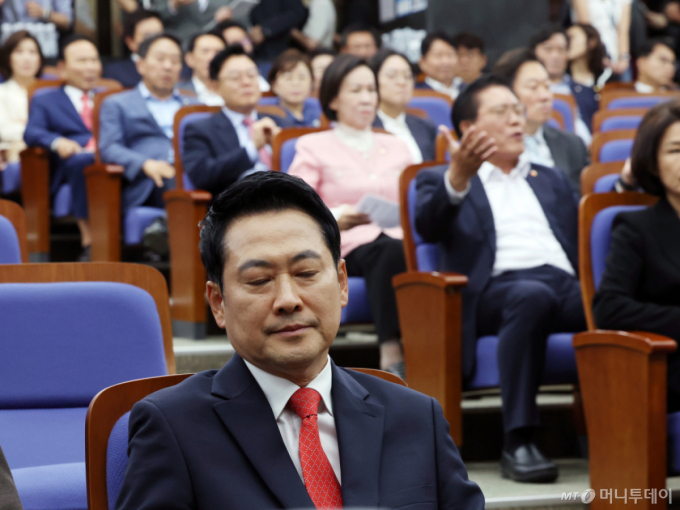 국민의힘, 의총 앞두고 또다시 전운 고조…'사퇴 vs 징계' 2차전 조짐