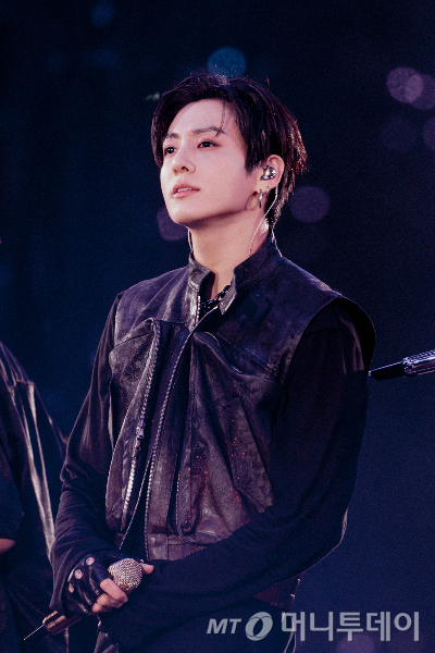 '윈터와 열애설' BTS 정국 "아직 결혼 생각 없다"